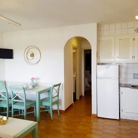 Cheap & Chic: Apartamento En Apartament